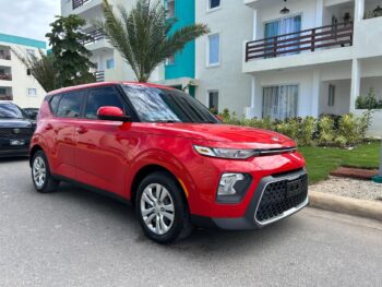 Entrega de vehículo al cliente en Punta Cana